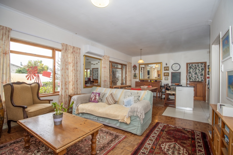 4 Bedroom Property for Sale in Fish Hoek Western Cape